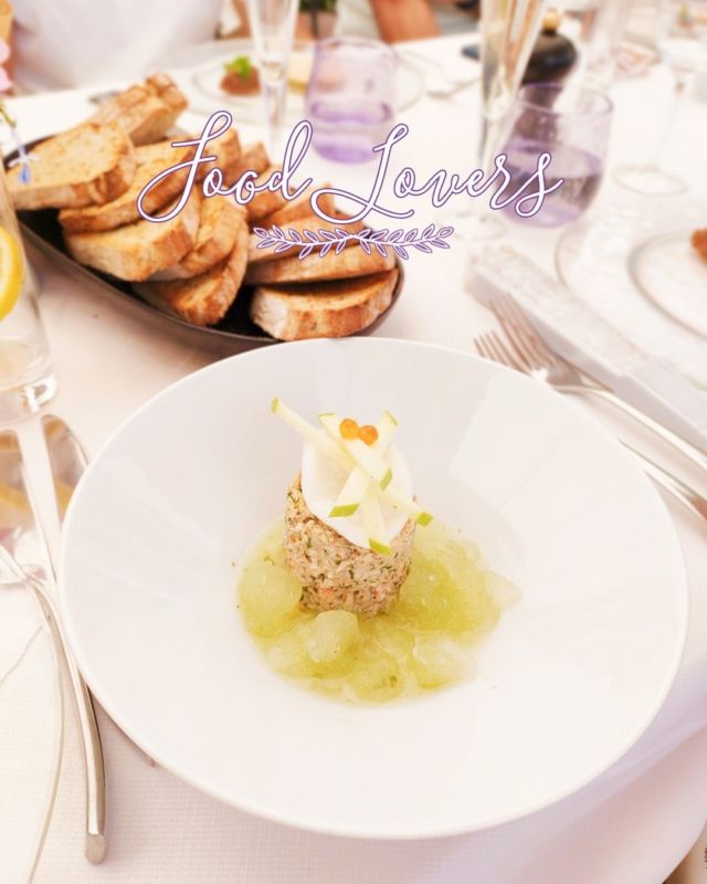 🌿 ᴀʀᴏᴍᴀᴛɪǫᴜᴇ, ғʀᴀɪs ᴇᴛ éʟéɢᴀɴᴛ 🌿
 
Ces trois mots décrivent parfaitement les plats servis au sein de notre Restaurant élaborés avec soin par notre Chef Sébastien Saint Paul. Réservez votre table !
Au plaisir de vous recevoir...

»» ʀésᴇʀᴠᴀᴛɪᴏɴs & ɪɴғᴏʀᴍᴀᴛɪᴏɴs ᅳᅳ► 0492283600 ᴏᴜ ᴍᴀɴᴏɪʀ.ᴇᴛᴀɴɢ@ᴡᴀɴᴀᴅᴏᴏ.ғʀ
»» ʀᴅᴠ sᴜʀ ɴᴏᴛʀᴇ sɪᴛᴇ ᅳᅳ► ᴡᴡᴡ.ᴍᴀɴᴏɪʀ-ᴅᴇ-ʟᴇᴛᴀɴɢ.ᴄᴏᴍ
.
.
.
.
.
#manoirdeletang #ManoirdeletangMougins #hotel #luxuryhotel #boutiquehotel  #visitcotedazur #holiday #vacation #mougins #france #cotedazur #frenchriviera #southoffrance #cotedazurnow #frenchrestaurant #hiphotels #restaurantmougins #hotelenfrance #hotelsuddelafrance #hotelcotedazur #suddelafrance #explorefrance #cotedazurfrance #costaazzura #hotelphotography #chill #escapade #weekend #condenasttraveller #mouginstourisme @villedemougins @mouginspourvous @mouginstourisme